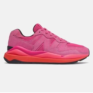 New Balance NWT 57/40 Running Sneakers in Pink